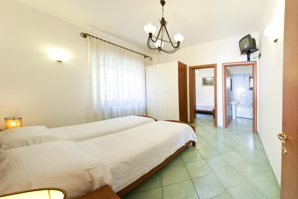 Olga'S Residence Relais 纳拉诺 客房 照片
